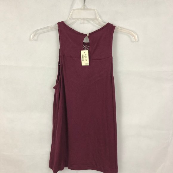Women's Aeropostale Embroidered Lace Tank Top Sz S - Picture 2 of 4
